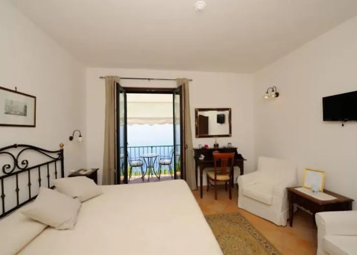 Bed & Breakfast Solaria 3*