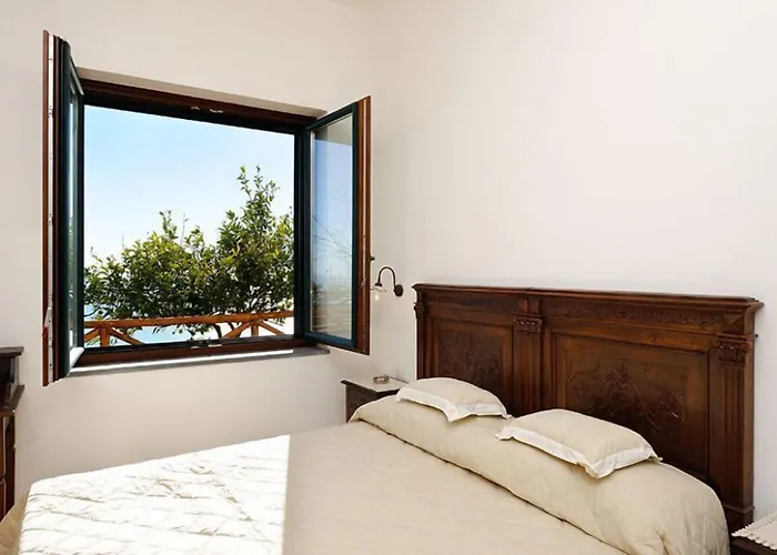 Solaria Bed & Breakfast 3*