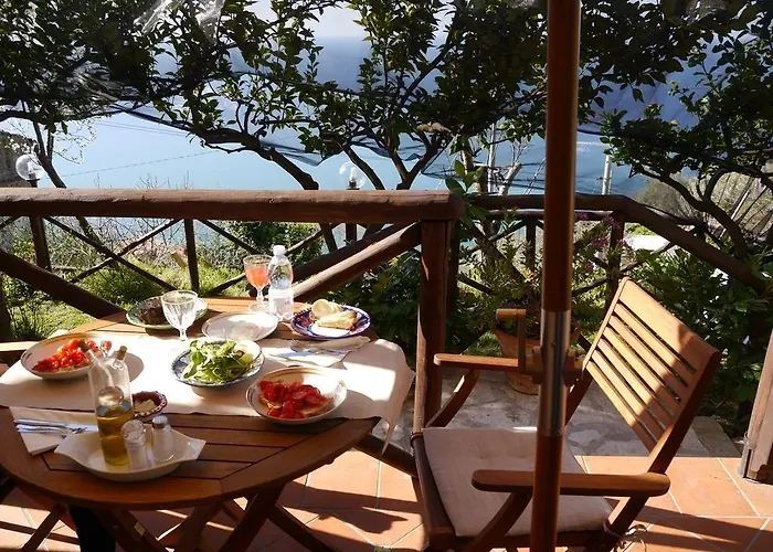 Alojamento de Acomodação e Pequeno-almoço Solaria 3*