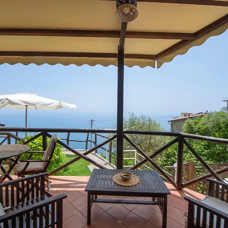 לינה וארוחת בוקר Solaria 3*