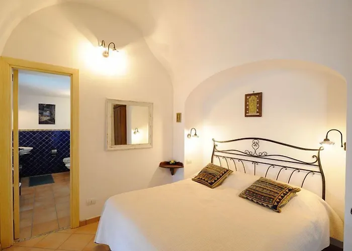 Solaria Bed & Breakfast 3*